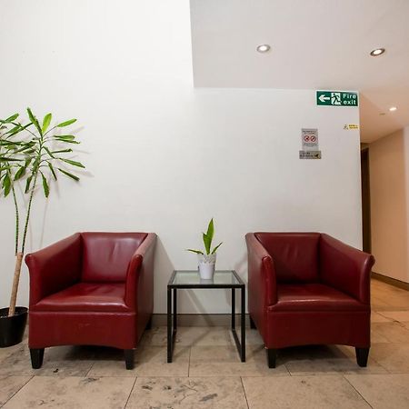 Arch Hotel Лондон Экстерьер фото